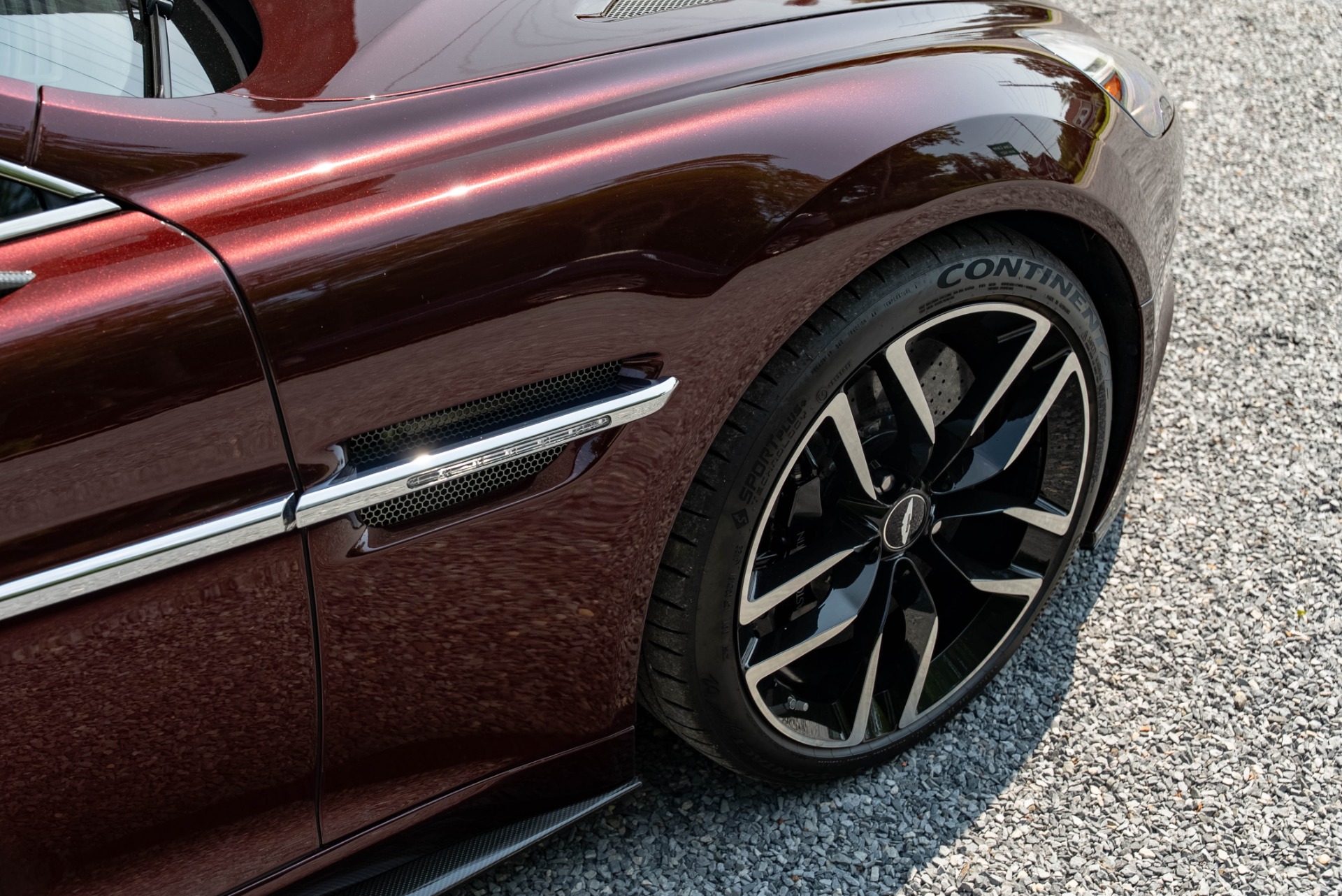 2015 Aston Martin Vanquish Base - Photo 16