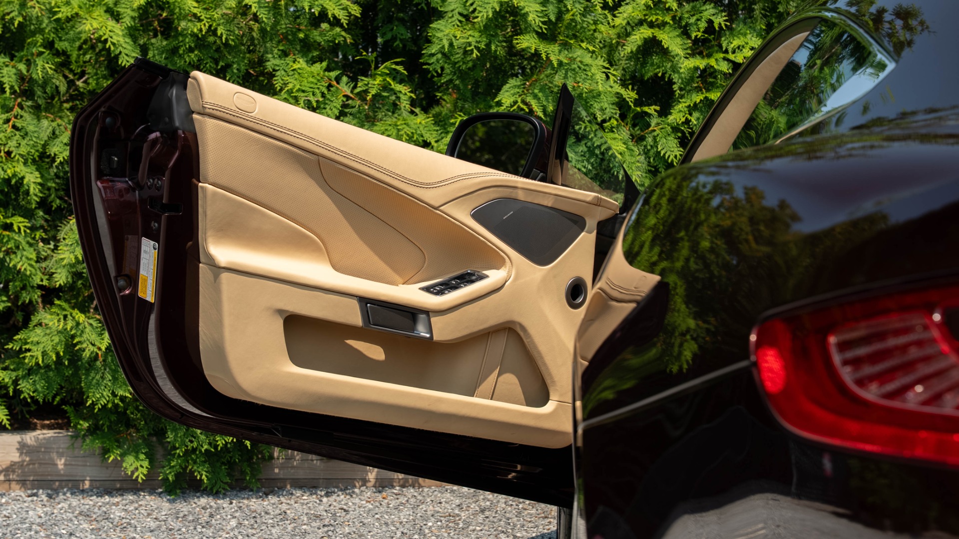 2015 Aston Martin Vanquish Base - Photo 20