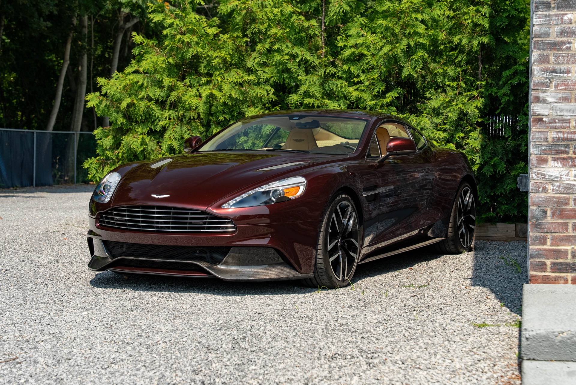 2015 Aston Martin Vanquish Base - Photo 9